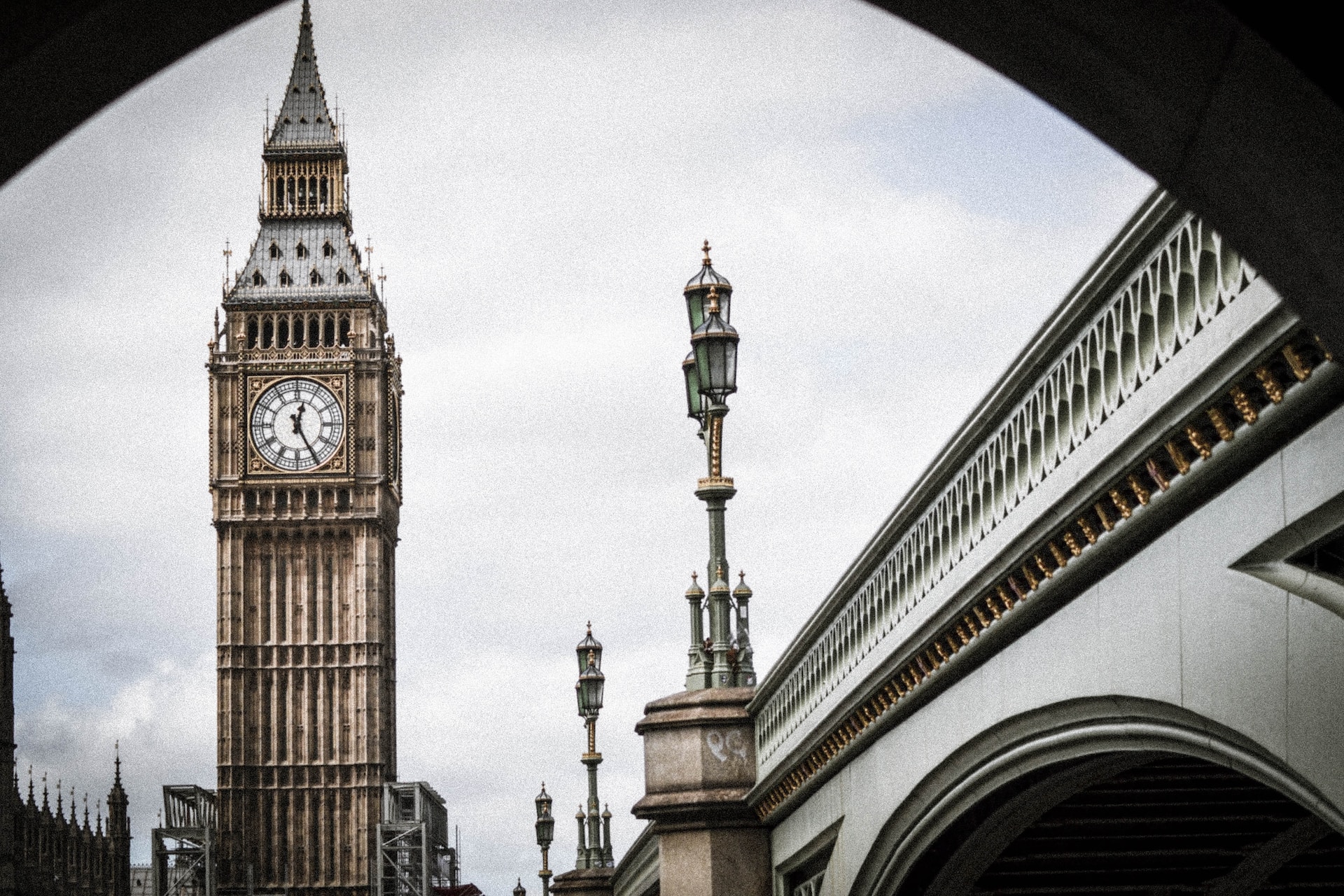 london__02-min big ben