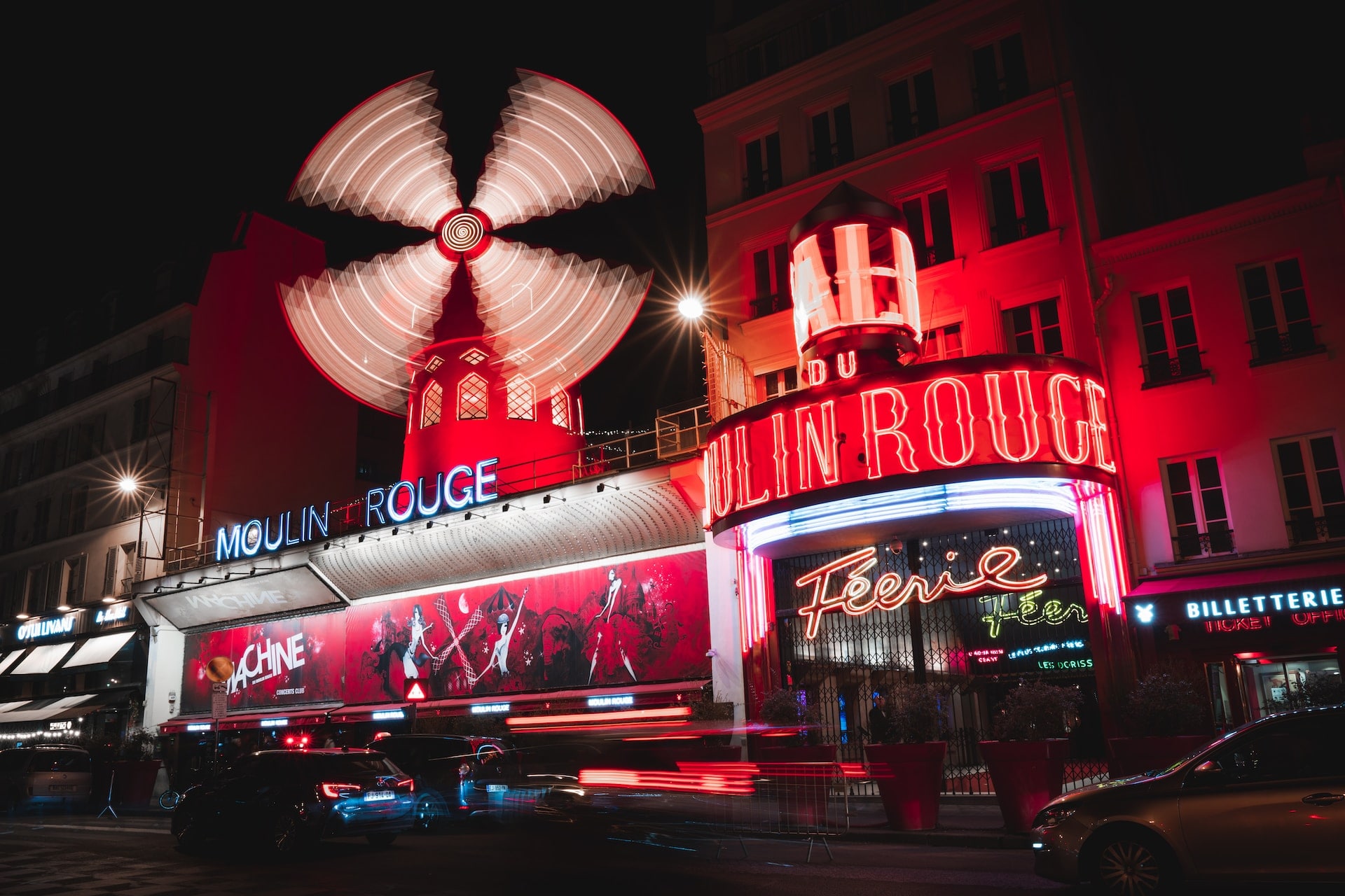 paris_05-min Le Moulin Rouge